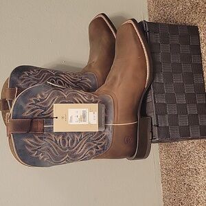 Ariat Men's Western Boots in Brown and Blue